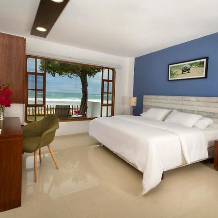 Casita De La Playa Hotel Puerto Villamil Buitenkant foto